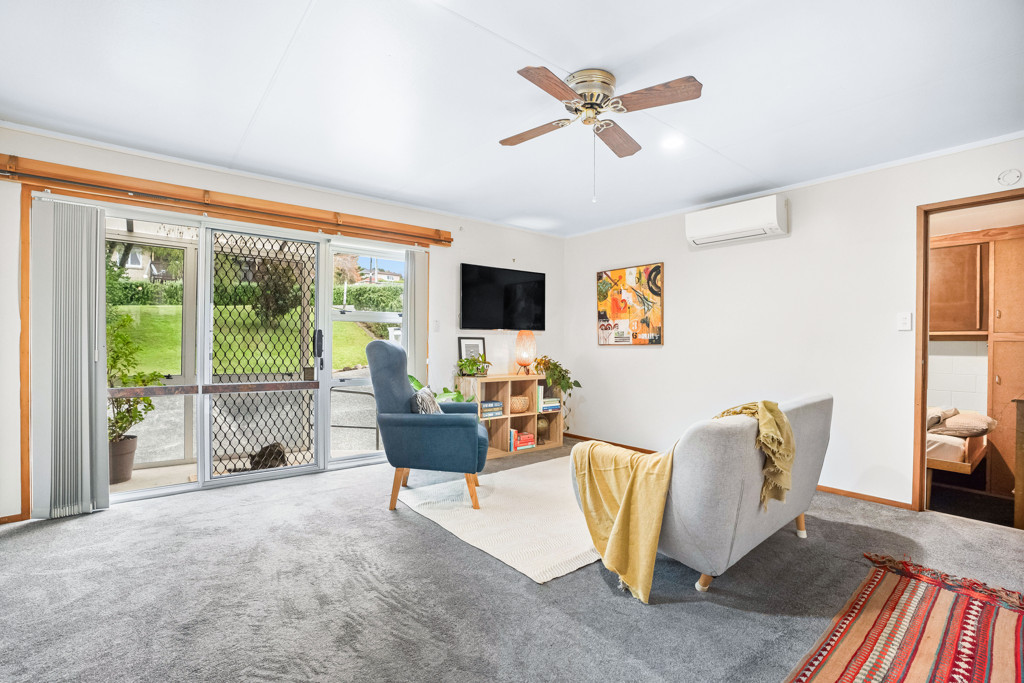 2/63 Fourth Avenue, Woodhill