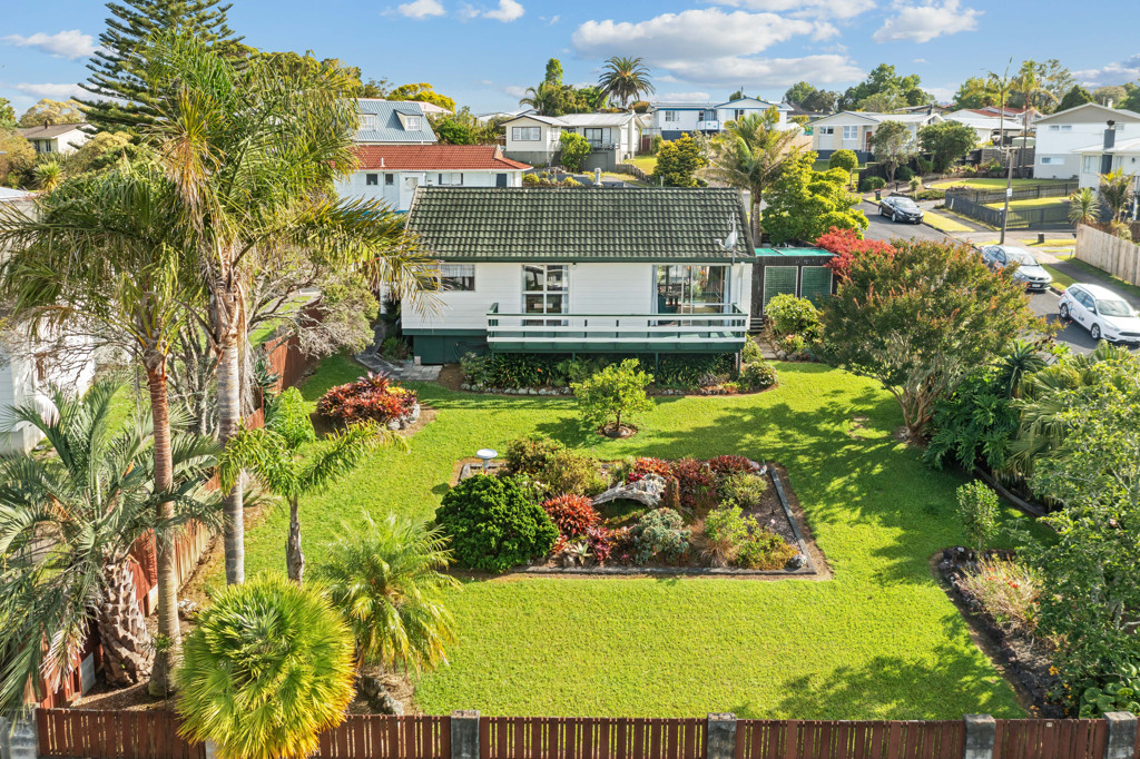 37 West View Crescent, Onerahi NZ