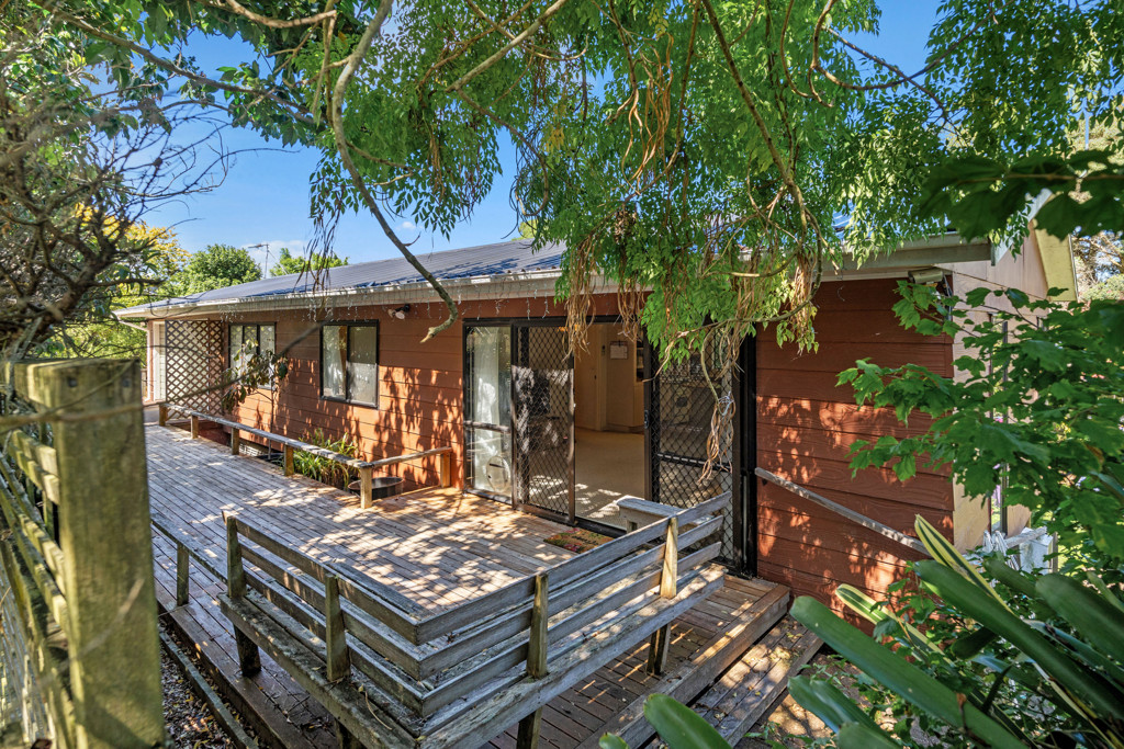 57 Third Avenue, Avenues