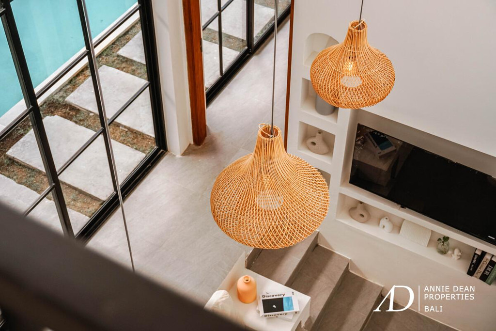 FREEHOLD / LEASEHOLD BRAND NEW MEDITTERANEAN IN STYLE 