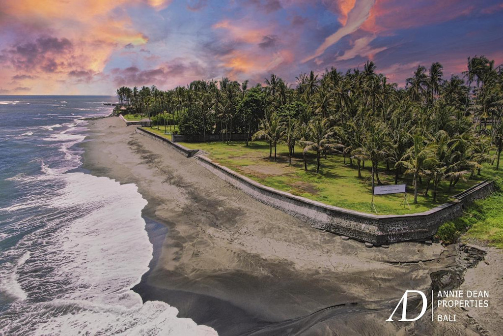 FREEHOLD & LEASEHOLD | BEACHFRONT DEVELOPMENT LAND IN CEMAGI