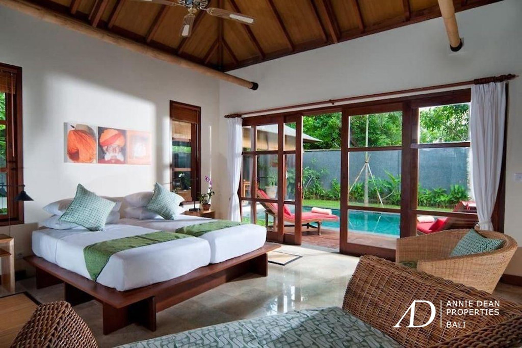 FREEHOLD TURNKEY VILLA COMPLEX IN PRIME JIMBARAN, EXCELLENT INVESTMENT OPPORTUNITY 