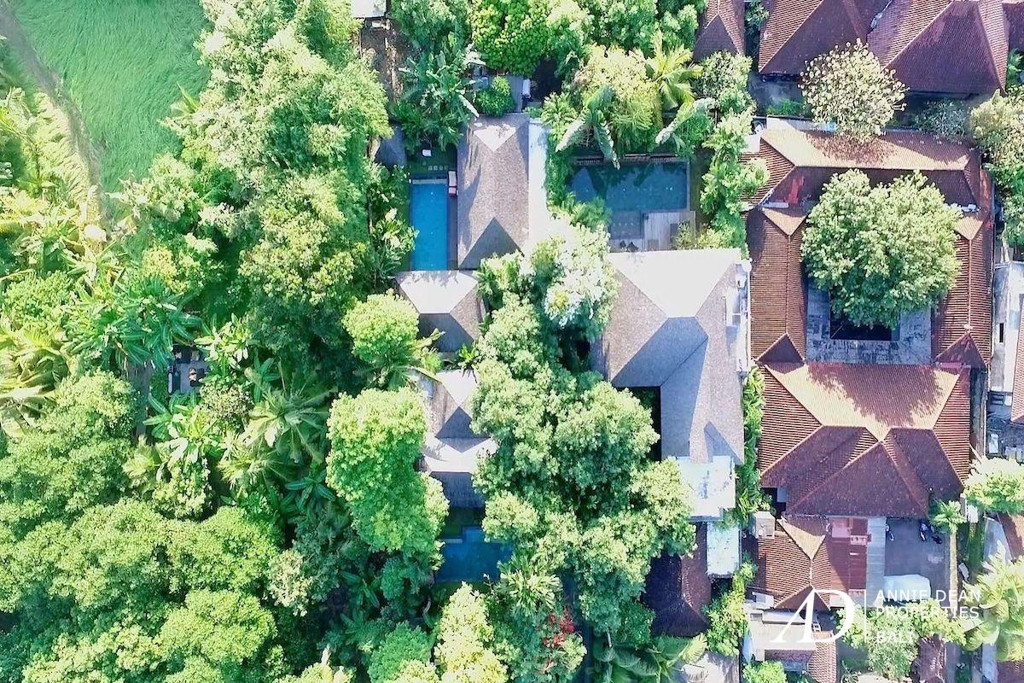 FREEHOLD TURNKEY VILLA COMPLEX IN PRIME JIMBARAN, EXCELLENT INVESTMENT OPPORTUNITY 