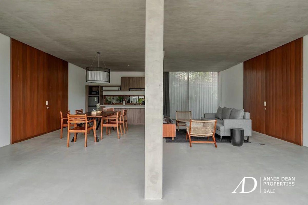 YEARLY RENTAL / LONG LEASING 3 BEDROOM IN PERERENAN 