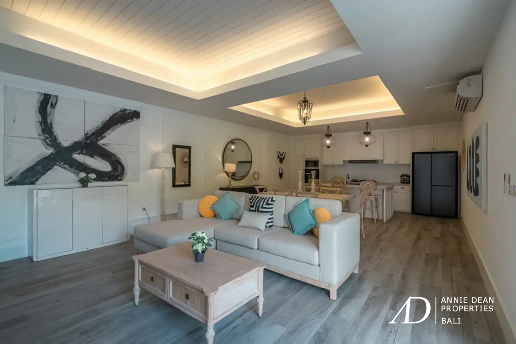 YEARLY RENTAL 3-BEDROOM MEDITERRANEAN-STYLE 