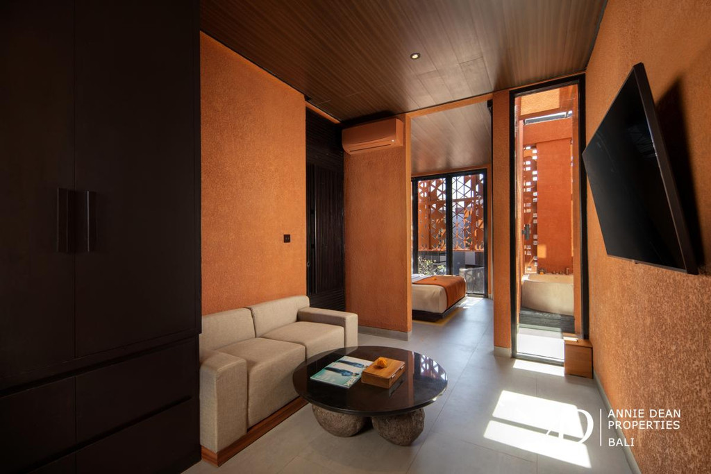 FREEHOLD/LEASEHOLD EARTH VILLA SMART VILLA IN CANGGU