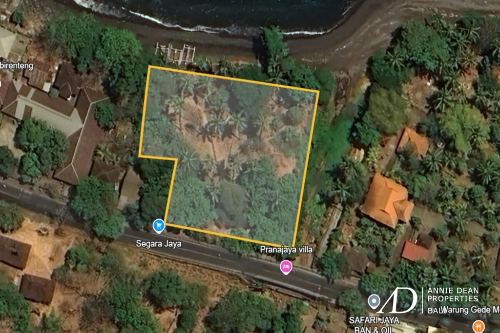 FREEHOLD BEACHFRONT LAND IN BULELENG