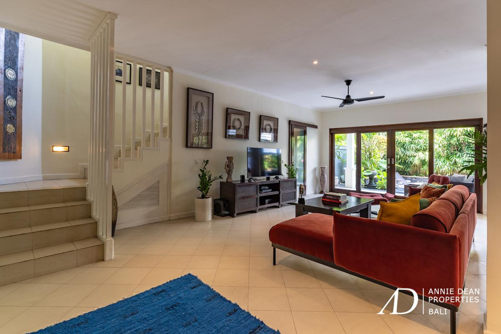 FREEHOLD | 2-BEDROOM VILLA JUST 100M FROM THE BEACH IN SEMINYAK