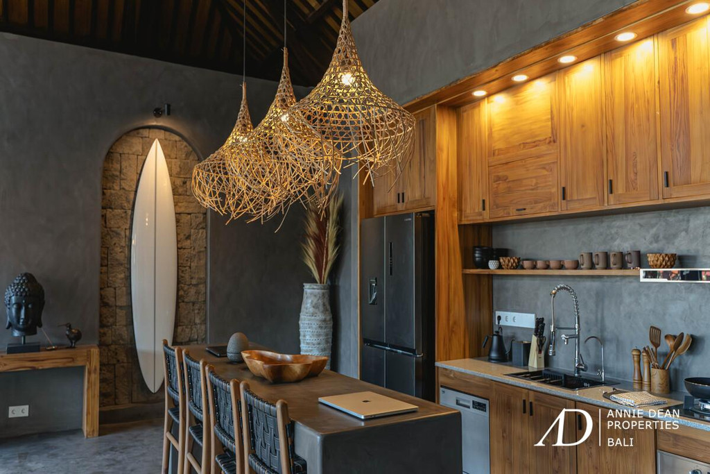 LEASEHOLD | MODERN TROPICAL VILLA WITH SUNKEN LOUNGE IN PRIME JIMBARAN