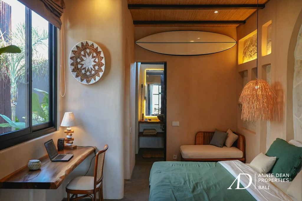 LEASEHOLD | MODERN TROPICAL VILLA WITH SUNKEN LOUNGE IN PRIME JIMBARAN