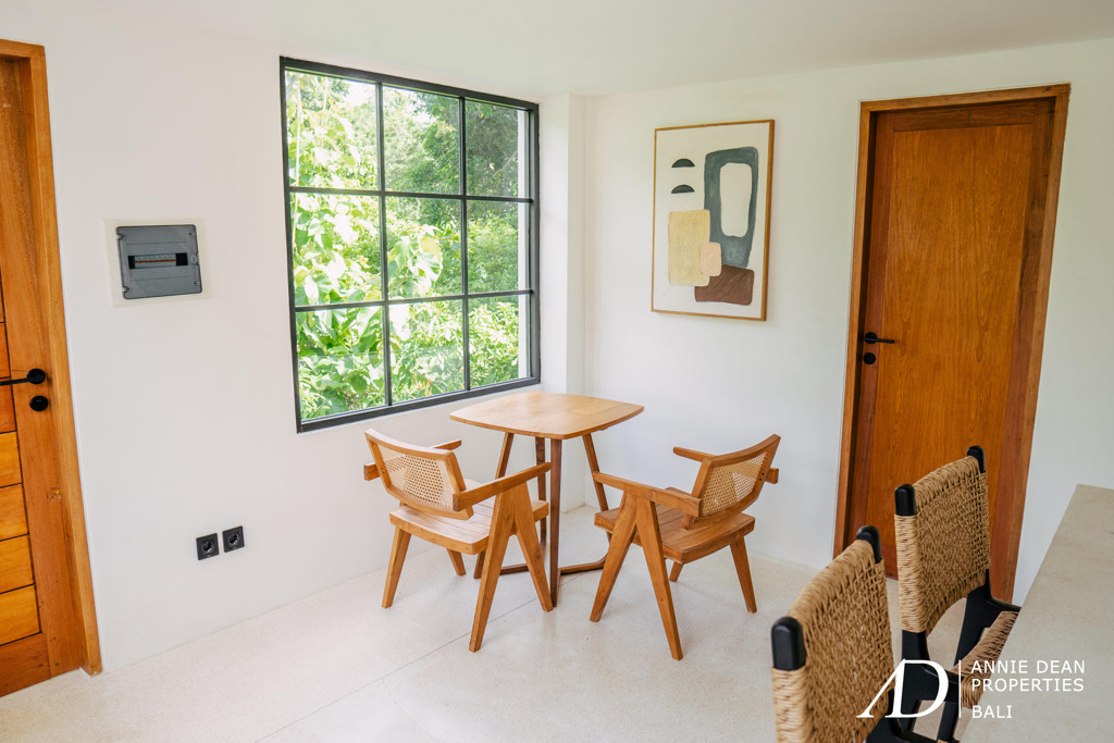 LEASEHOLD BRAND NEW LOFT VILLA IN BALANGAN