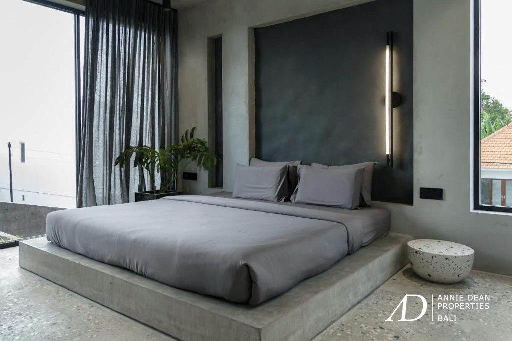 LEASEHOLD | MODERN MINIMALIST 1-BEDROOM APARTMENT IN BABAKAN, CANGGU