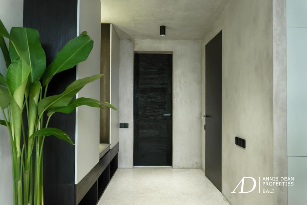 LEASEHOLD | MODERN MINIMALIST 1-BEDROOM APARTMENT IN BABAKAN, CANGGU