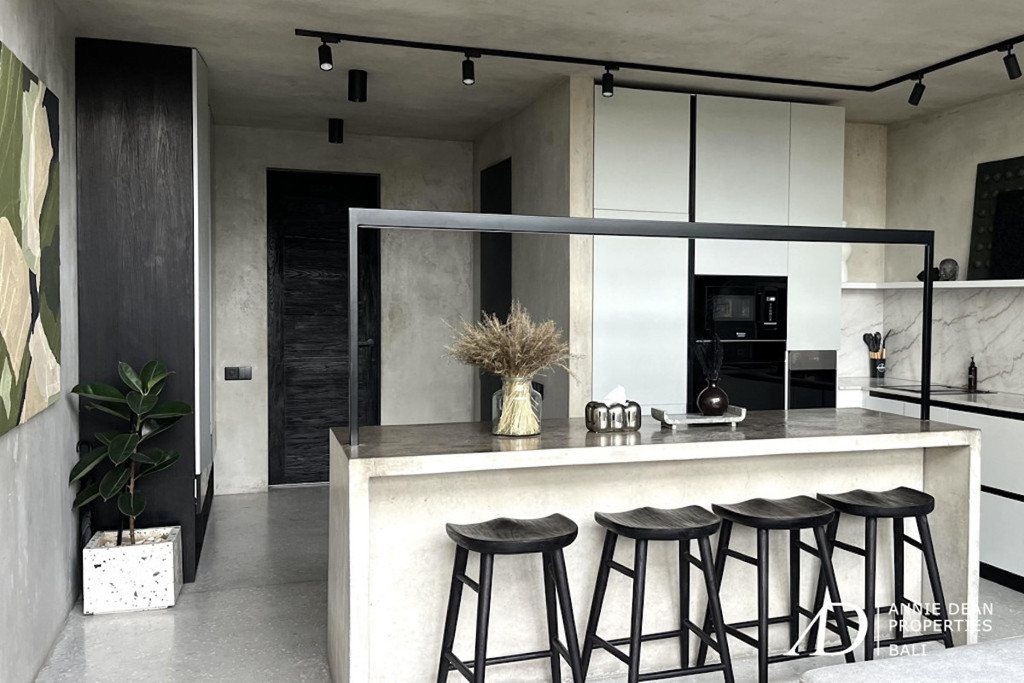 LEASEHOLD | MODERN MINIMALIST 1-BEDROOM APARTMENT IN BABAKAN, CANGGU