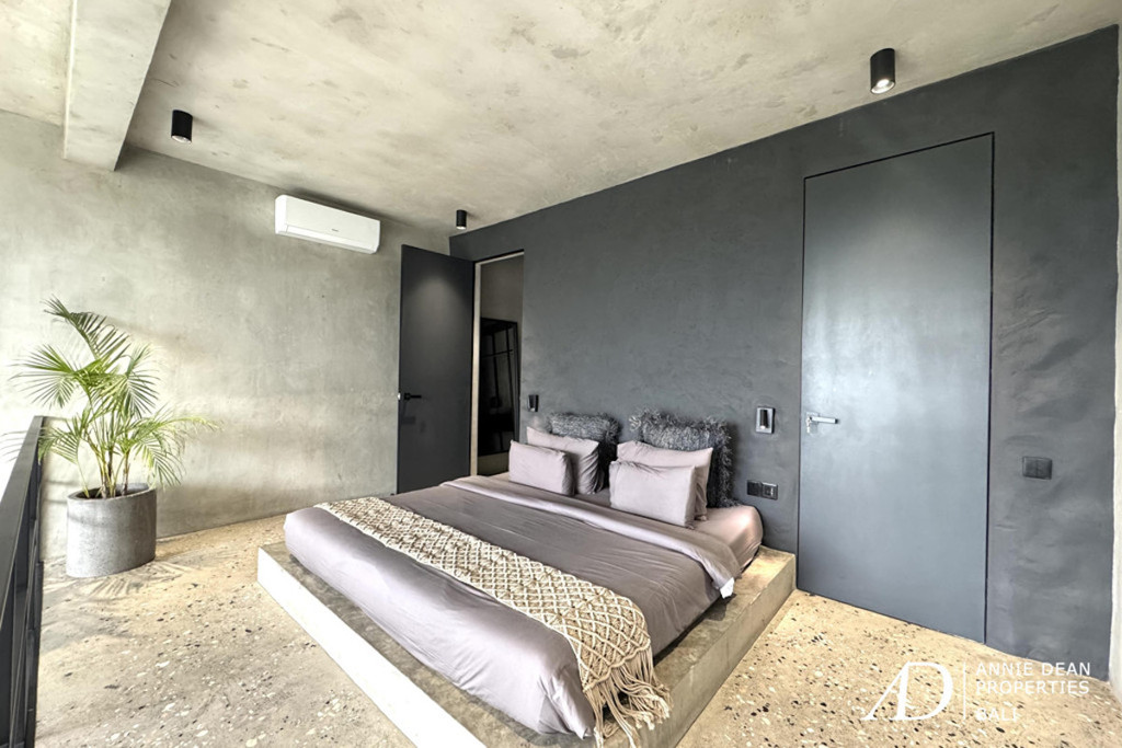 LEASEHOLD | MODERN MINIMALIST 1-BEDROOM APARTMENT IN BABAKAN, CANGGU