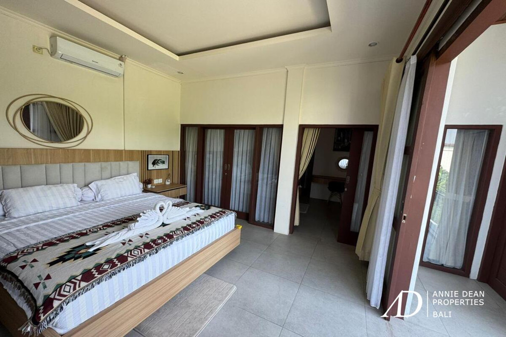 FREEHOLD | TROPICAL STYLE 3-BEDROOM VILLA IN MUNGGU 