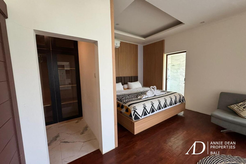 FREEHOLD | TROPICAL STYLE 3-BEDROOM VILLA IN MUNGGU 