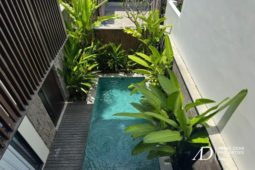  FREEHOLD | BRAND NEW VILLA IN SECURE COMPLEX NEAR BATU BOLONG