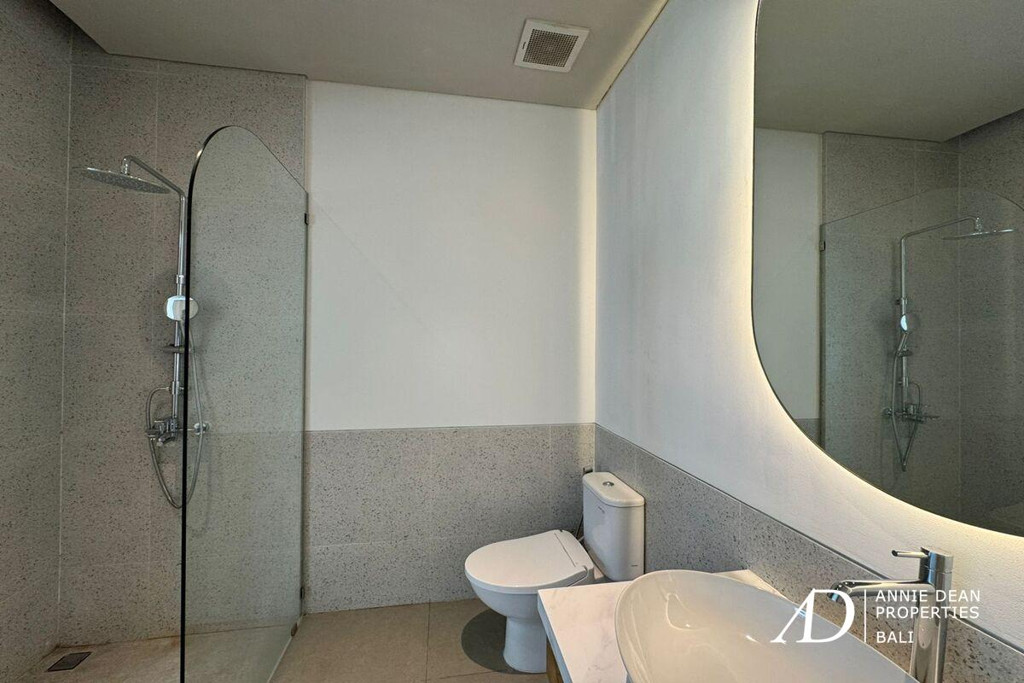  FREEHOLD | BRAND NEW VILLA IN SECURE COMPLEX NEAR BATU BOLONG