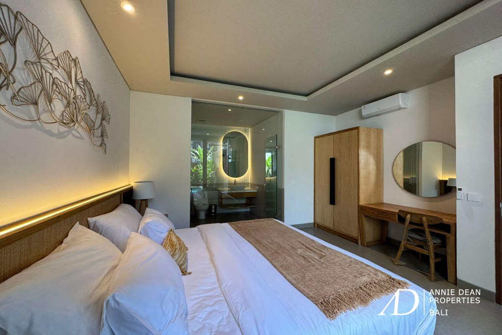  FREEHOLD | BRAND NEW VILLA IN SECURE COMPLEX NEAR BATU BOLONG