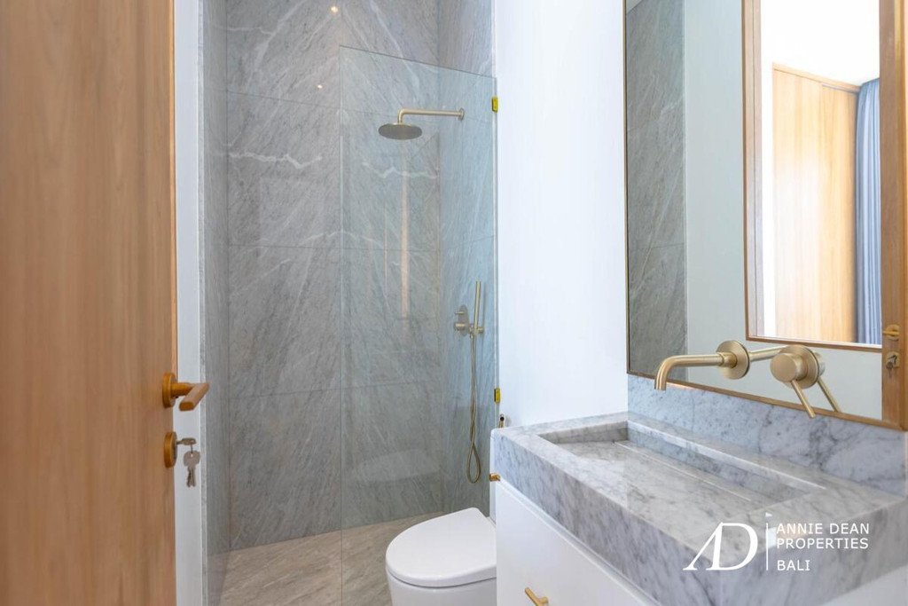 LEASEHOLD | 200M TO THE BEACH - TWO LUXURY VILLAS IN CEMAGI