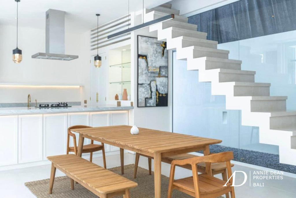 LEASEHOLD | 200M TO THE BEACH - TWO LUXURY VILLAS IN CEMAGI