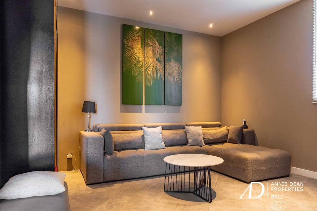 FREEHOLD | MODERN CONTEMPORARY 4-BEDROOM VILLA IN ULUWATU