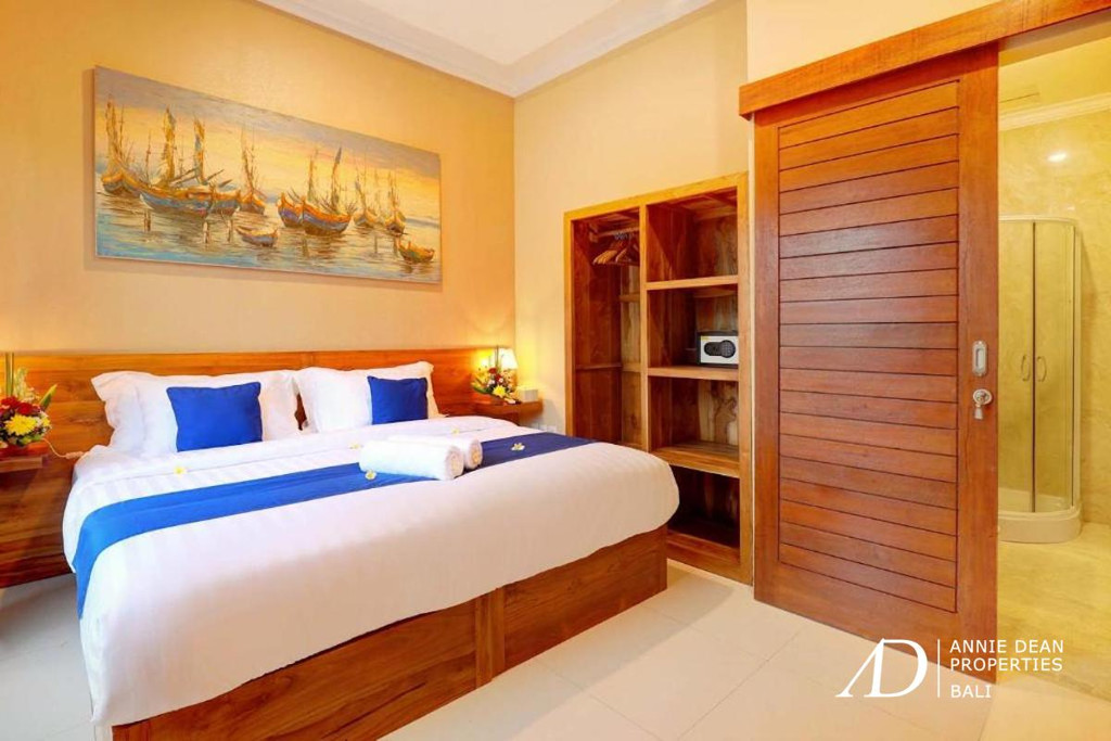 FREEHOLD | MODERN BALINESE-STYLE VILLA IN PETITENGET