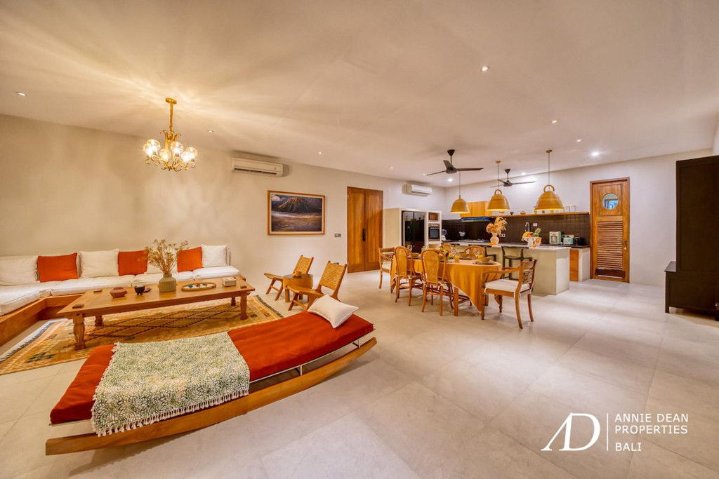 YEARLY RENTAL OF SINGLE LEVEL THREE-BEDROOM VILLA IN UMALAS