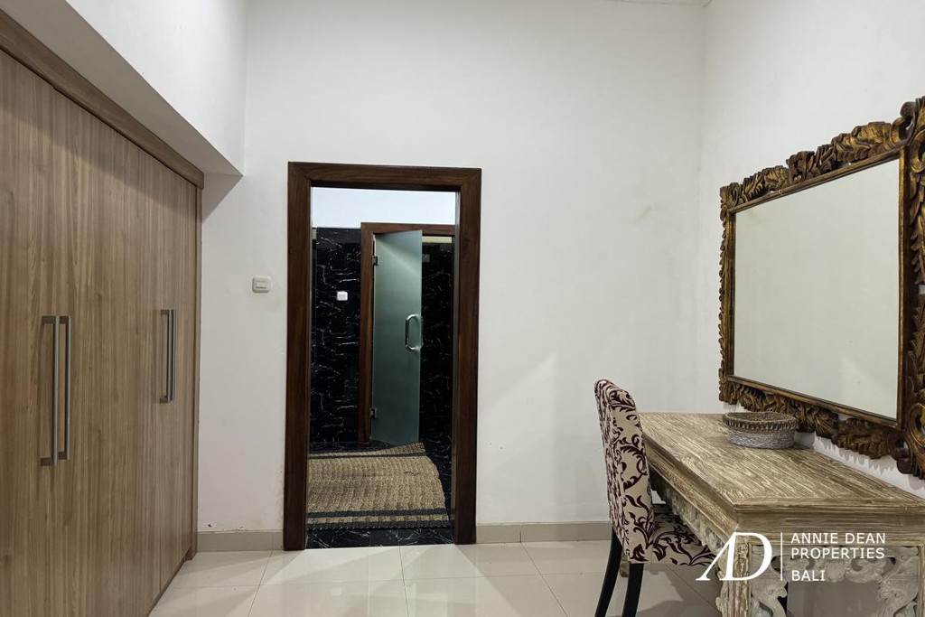 FREEHOLD 3 MODERN BALINESE VILLAS FOR SALE IN PRIME KUNTI, SEMINYAK