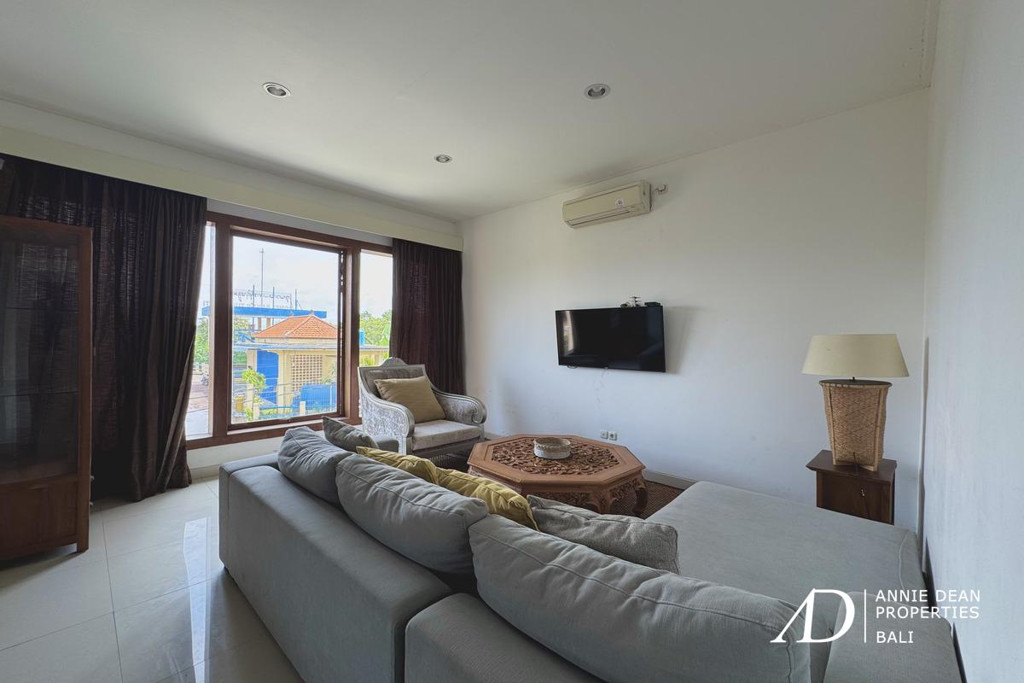 FREEHOLD 3 MODERN BALINESE VILLAS FOR SALE IN PRIME KUNTI, SEMINYAK