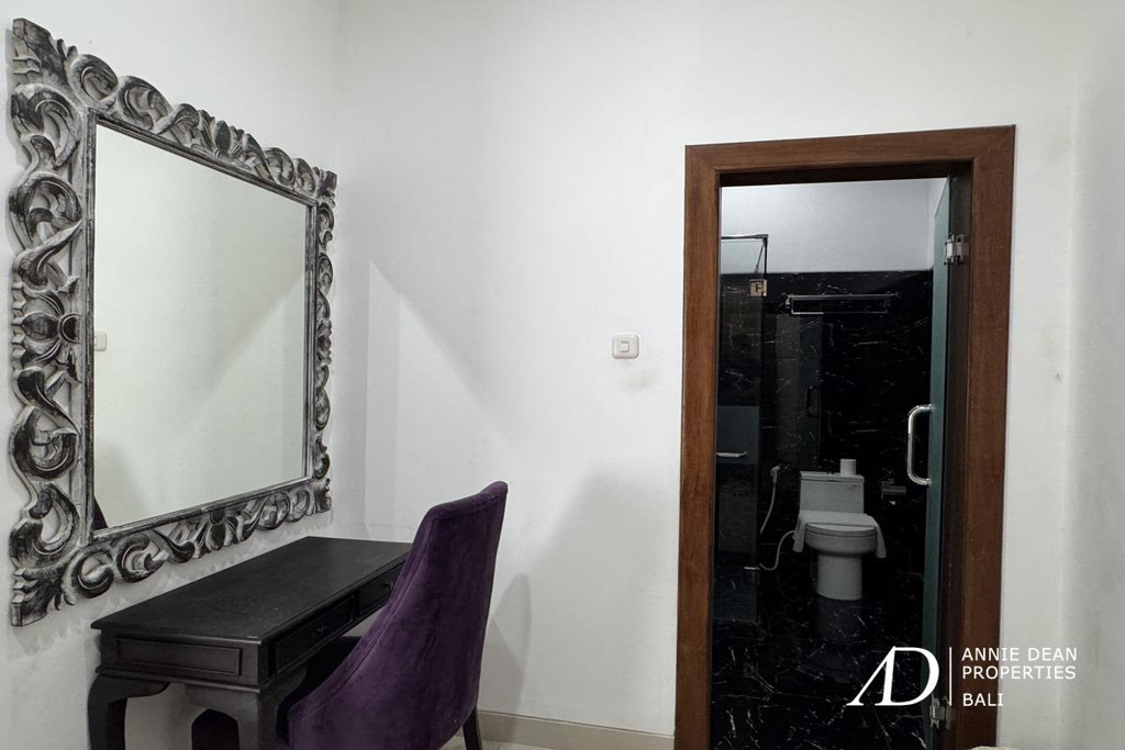 FREEHOLD 3 MODERN BALINESE VILLAS FOR SALE IN PRIME KUNTI, SEMINYAK