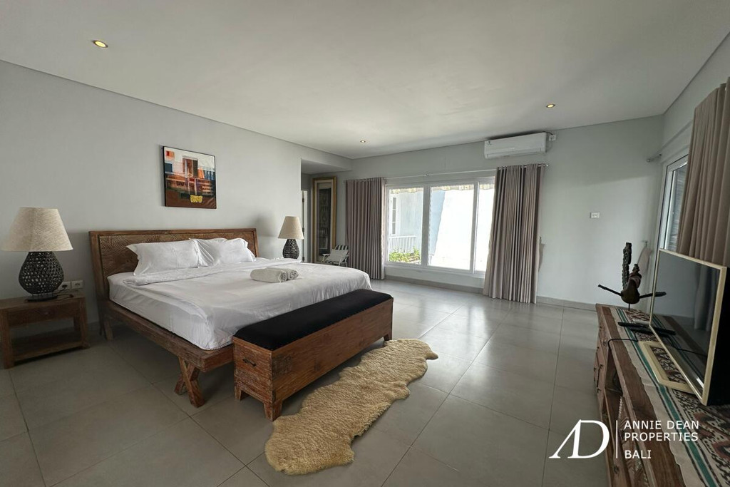 YEARLY RENTAL | ELEGANT 3-BEDROOM VILLA IN PRIME UMALAS 