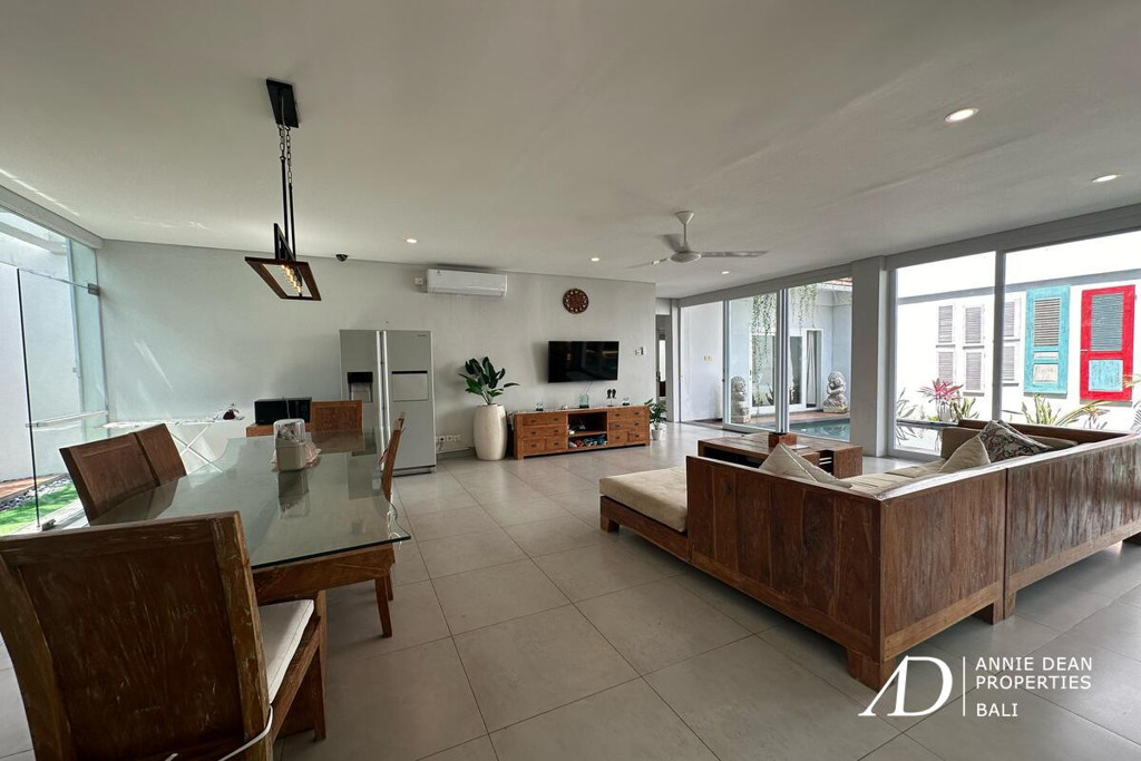 YEARLY RENTAL | ELEGANT 3-BEDROOM VILLA IN PRIME UMALAS 