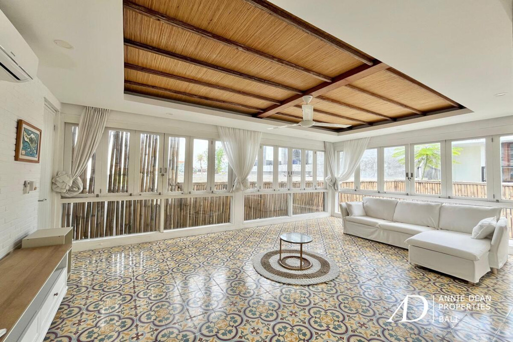 MONTHLY AND YEARLY RENTAL 3-BEDROOM IN BERAWA 