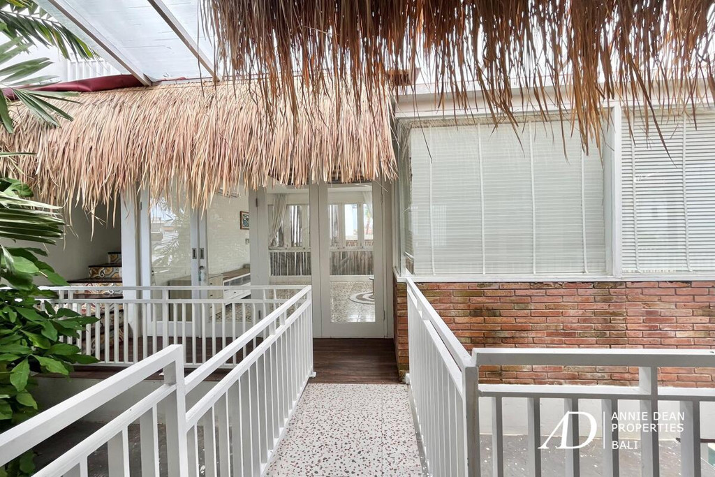 MONTHLY AND YEARLY RENTAL 3-BEDROOM IN BERAWA 