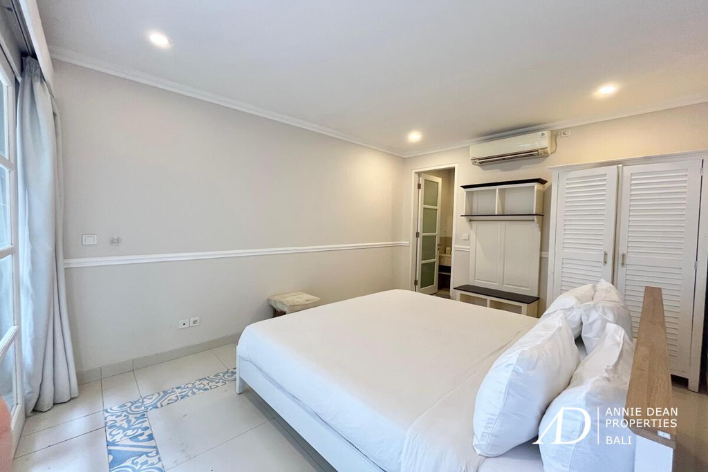 MONTHLY AND YEARLY RENTAL 3-BEDROOM IN BERAWA 