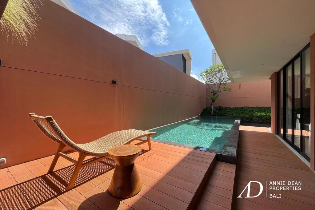 LEASEHOLD MODERN TERRACOTTA 2 PLUS 1 BEDROOM VILLA IN KEROBOKAN