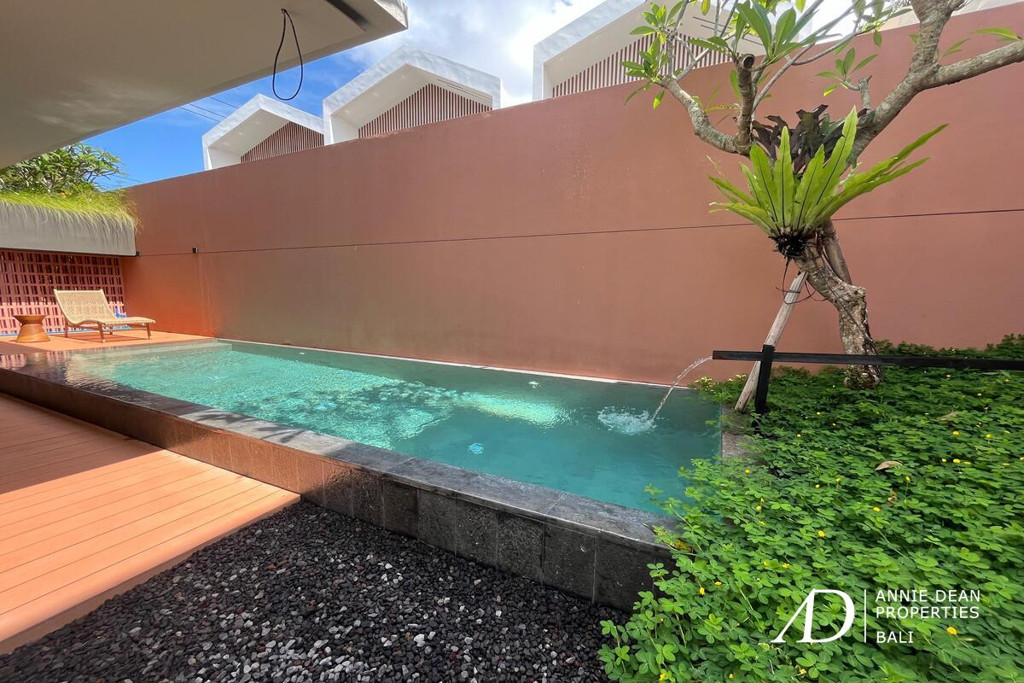 LEASEHOLD MODERN TERRACOTTA 2 PLUS 1 BEDROOM VILLA IN KEROBOKAN