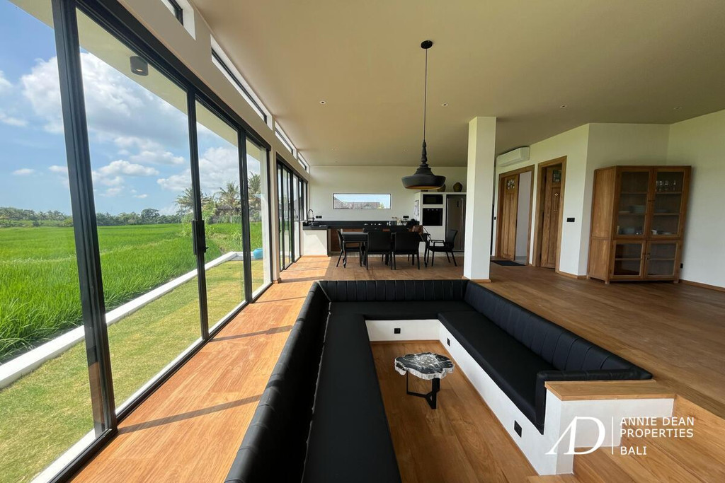 LEASEHOLD 2 BEDROOM VILLA WITH RICEFIELD VIEW IN KABA KABA