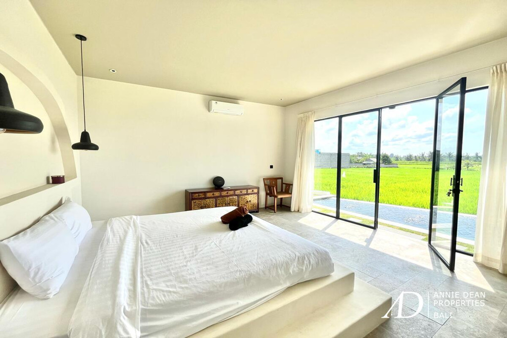 LEASEHOLD 2 BEDROOM VILLA WITH RICEFIELD VIEW IN KABA KABA