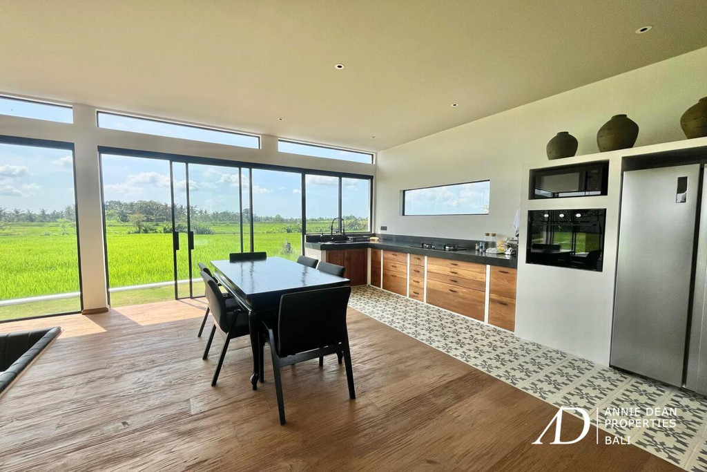 LEASEHOLD 2 BEDROOM VILLA WITH RICEFIELD VIEW IN KABA KABA