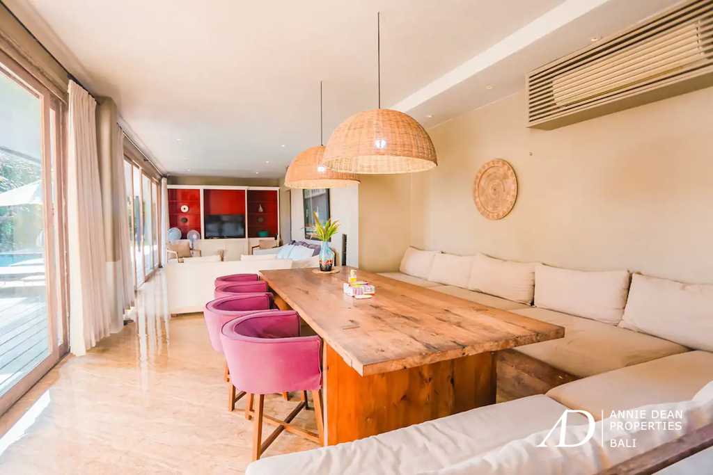 YEARLY RENTAL: 5-BEDROOM VILLA IN CANGGU