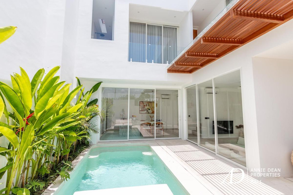 LEASEHOLD | CHARMING 2-BEDROOM VILLA IN TUMBAK BAYUH, CANGGU
