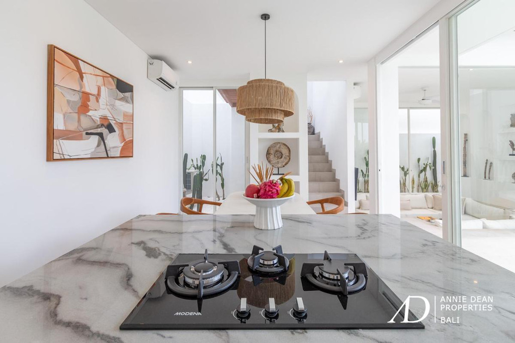 LEASEHOLD | CHARMING 2-BEDROOM VILLA IN TUMBAK BAYUH, CANGGU