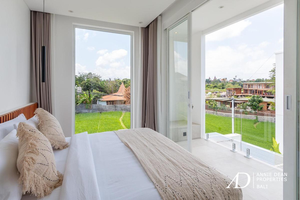 LEASEHOLD | CHARMING 2-BEDROOM VILLA IN TUMBAK BAYUH, CANGGU