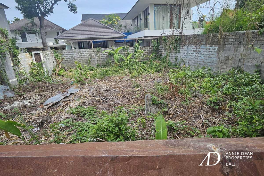 LEASEHOLD | RARE 2 ARE LAND IN PRIME SEMINYAK - 48-YEAR TERM