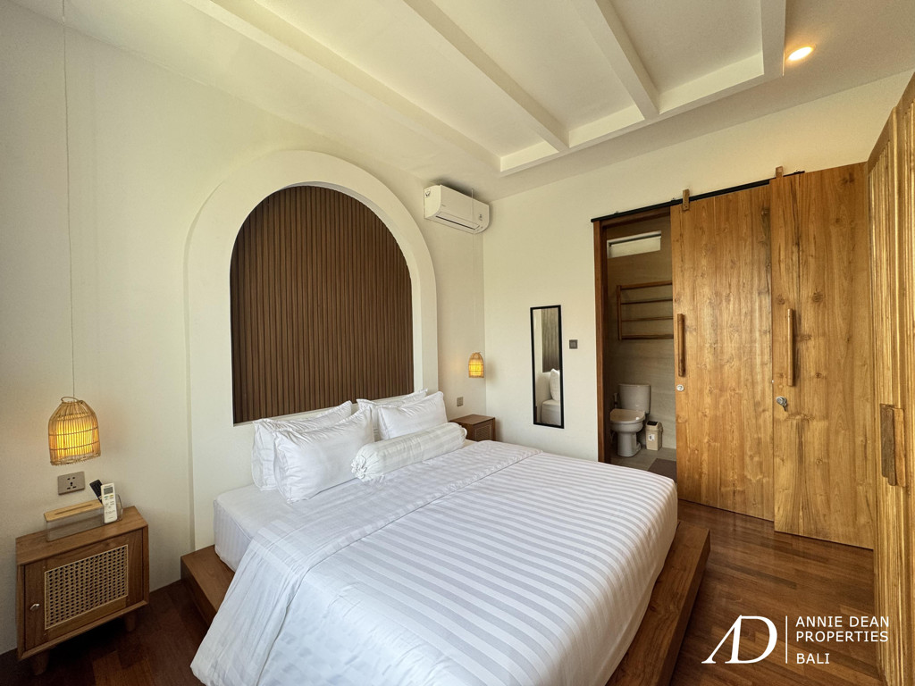 YEARLY RENTAL FULLY RENOVATED VILLA IN PETITENGET SEMINYAK 