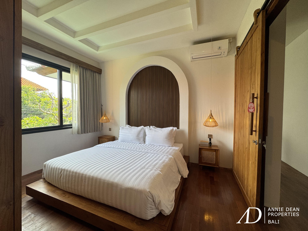 YEARLY RENTAL FULLY RENOVATED VILLA IN PETITENGET SEMINYAK 