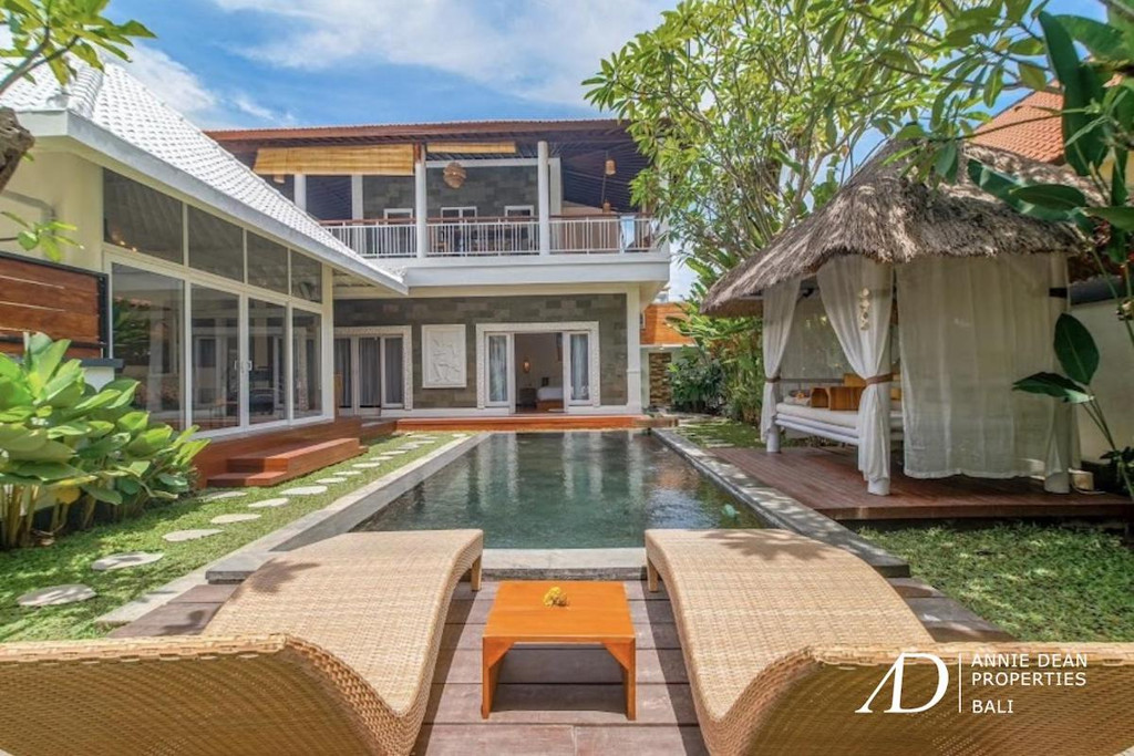 YEARLY RENTAL ON THE BEACHSIDE ECHO BEACH CANGGU 